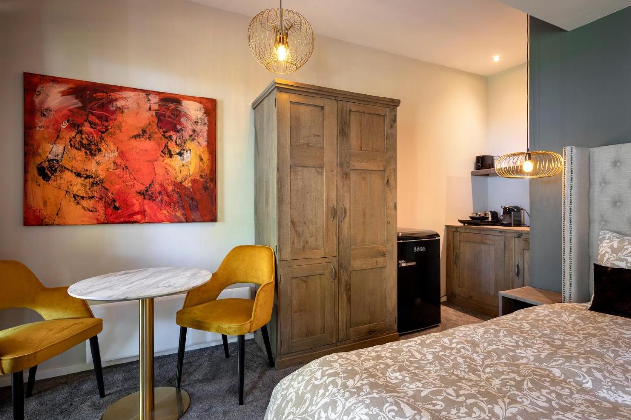 Aubergine Logeren & Dineren Bed & Breakfast Tegelen Bagian luar foto